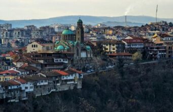 Болгария переписывает правила сделок с жильём