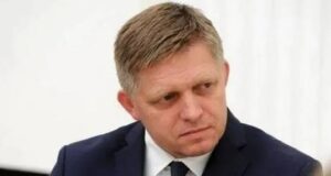 Фицо назвал поддержку Украины со стороны ЕС огромной стратегической ошибкой