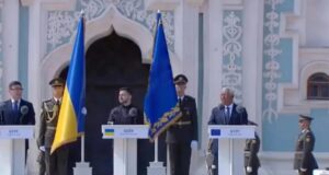 «Море копали, пирамиды строили, а где незалежность?»: Залужный разнес в прах и прах путь Украины после обретения независимости