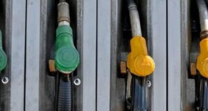 Новак поручил гарантировать бесперебойное снабжение внутреннего рынка топливом