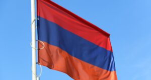 Политобозреватель Андрей Перла: «Армения превратилась в инструмент, заточенный против России»