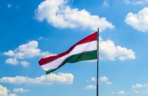 Правительство Венгрии заподозрило прежнее руководство страны в растрате шести млрд евро