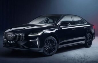 Российский седан Volga C50 выходит в бизнес такси: какие 9 городов получат автомобили мощностью до 200 л