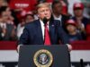 Трамп: Киеву и Москве придется пойти на уступки Трамп: Киеву и Москве придется пойти на уступки