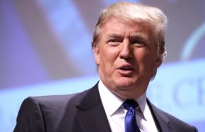 Трамп сообщил, что уже переговорил с освобожденным в России Гилманом Трамп сообщил, что уже переговорил с освобожденным в России Гилманом