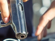 В аэропорту Антальи отставной полицейский застрелил женщину