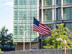 В США 25 летнюю учительницу арестовали за груминг ученика