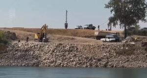 В Венгрии спасают работу АЭС «Пакш» затоплением барж на Дунае