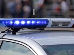 Во Франции автомобиль въехал в толпу, есть погибшие Во Франции автомобиль въехал в толпу, есть погибшие