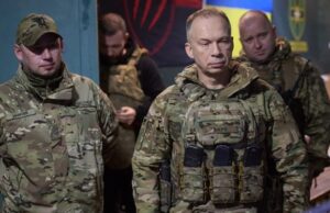 Зеленский призвал не оскорблять командование ВСУ