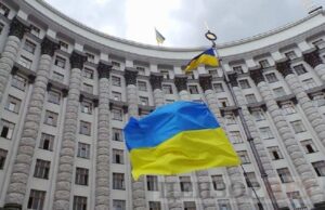 Аналитик Крук заявил о приближении экономики Украины к катастрофе
