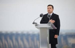 «Хватит уже! Поезжай в Москву!»: На Украине призвали Зеленского завершить конфликт «Хватит уже! Поезжай в Москву!»: На Украине призвали Зеленского завершить конфликт