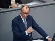 Мерц пообещал продолжить финансирование Украины после победы АдГ