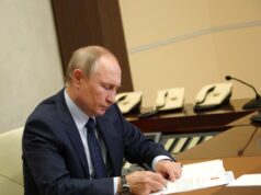 Путин дал команду прекратить удары по Киеву на трое суток Путин дал команду прекратить удары по Киеву на трое суток