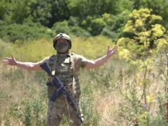 В ДНР росгвардеец записал клип на свою авторскую песню В ДНР росгвардеец записал клип на свою авторскую песню