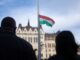 Венгрия высылает десять российских дипломатов